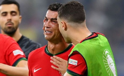 Cristiano Ronaldo was in tears after his penalty was saved in extra time